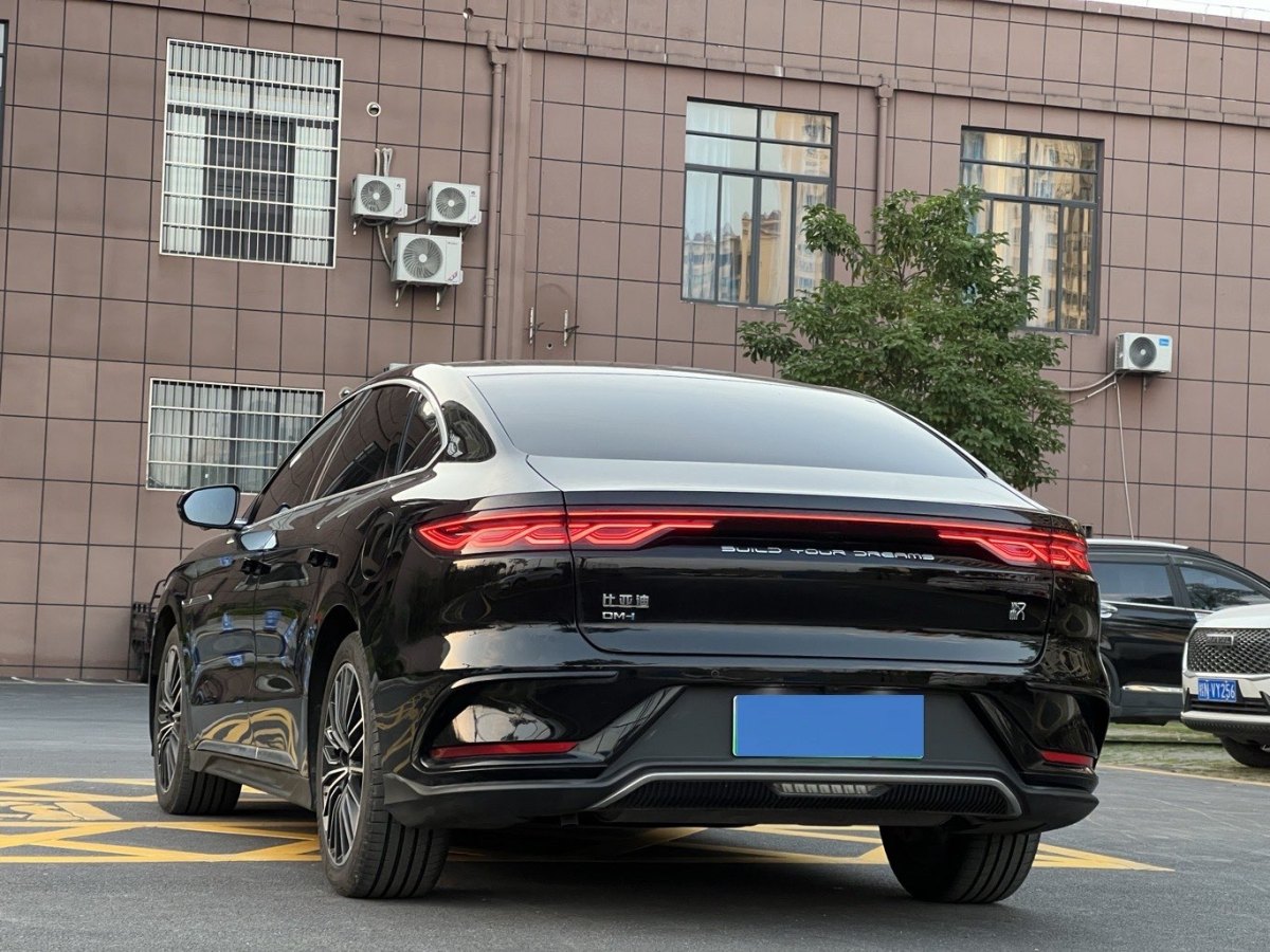 比亞迪 漢  2022款 DM-i 121KM 領(lǐng)航型圖片