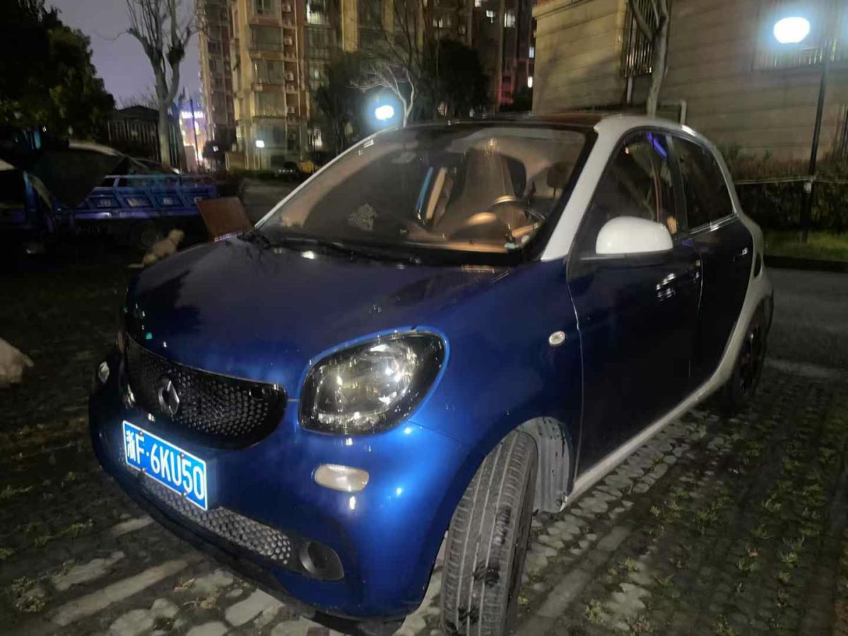 smart forfour 圖片