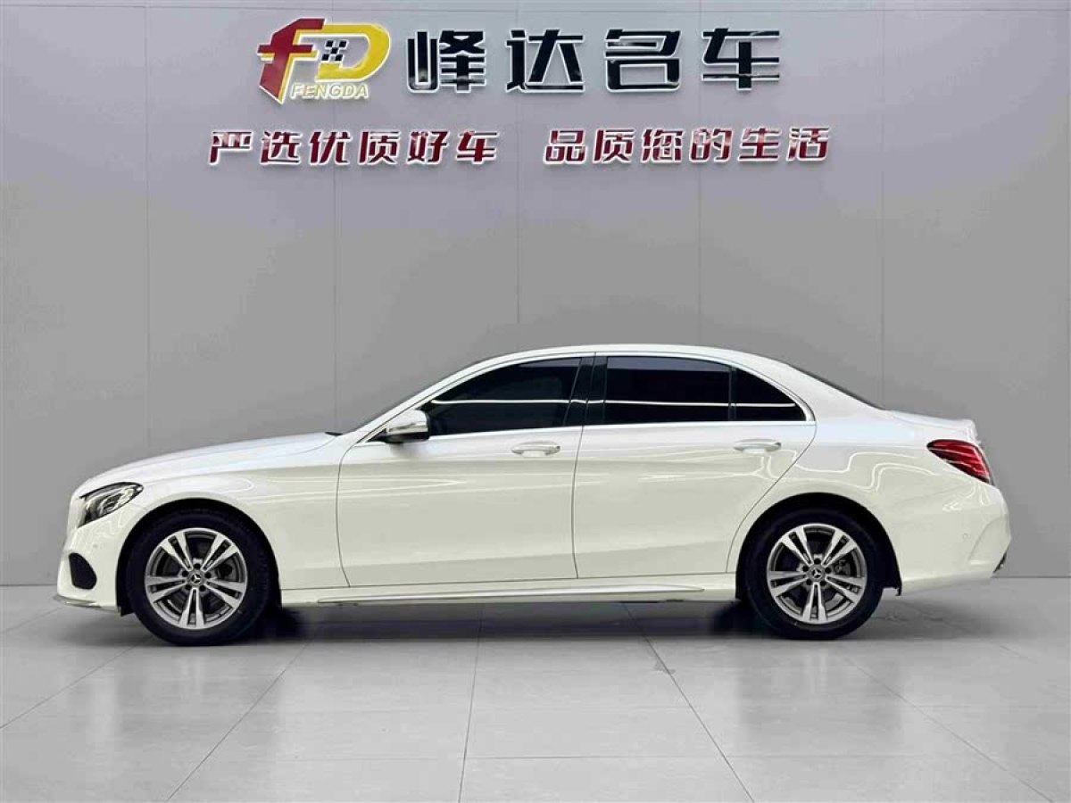 奔馳 奔馳C級(jí)  2018款 C 200 L 運(yùn)動(dòng)版圖片