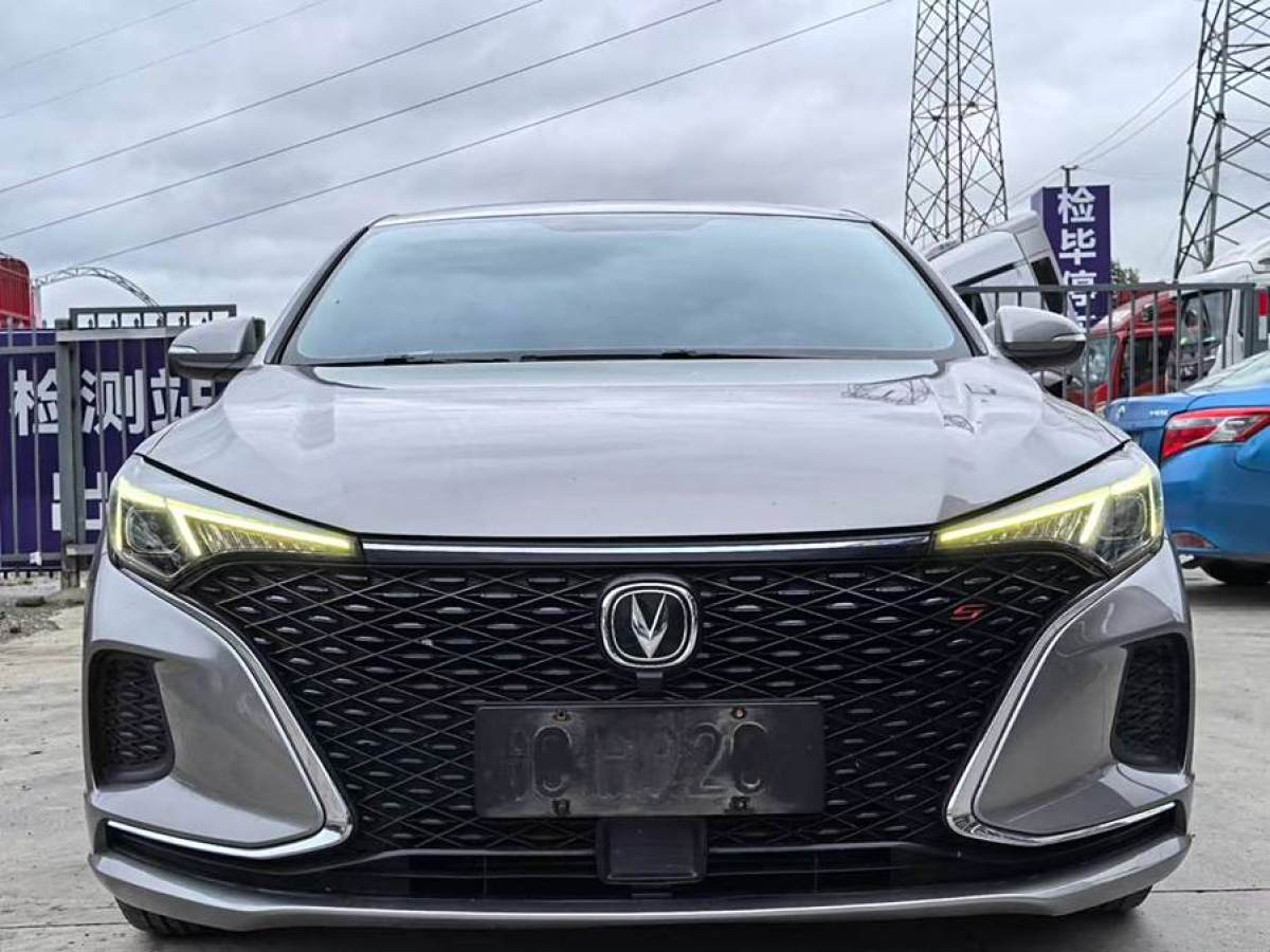 長安 逸動  2020款 PLUS 藍鯨NE 1.4T GDI DCT尊貴型圖片