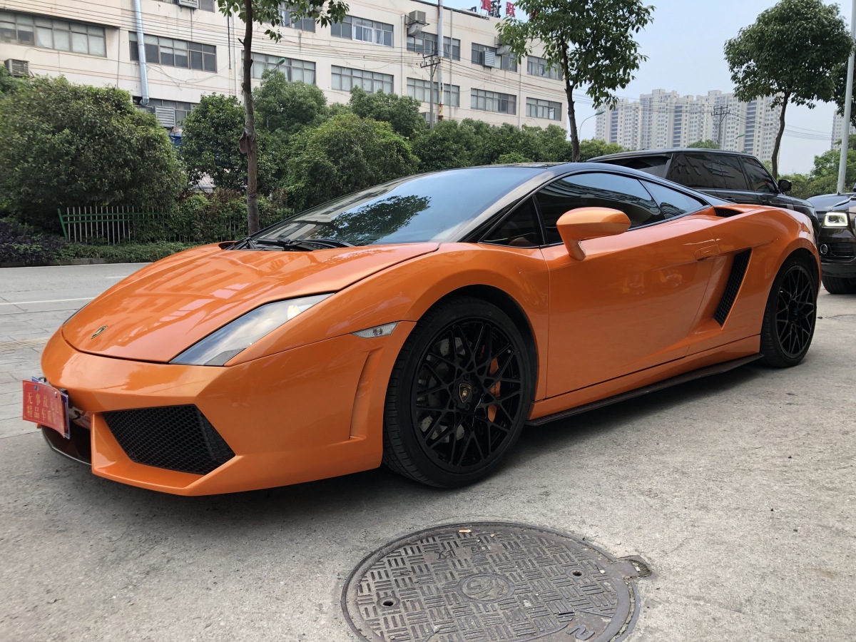 蘭博基尼 Gallardo  2011款 LP 560-4 Bicolore圖片