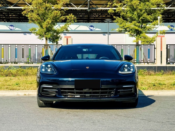 保时捷 Panamera  2019款 Panamera 4 行政加长版 2.9T