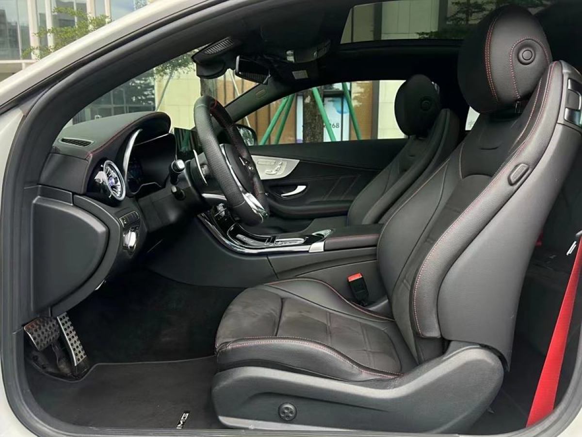 奔馳 奔馳C級(jí)AMG  2019款 AMG C 43 4MATIC 轎跑車圖片