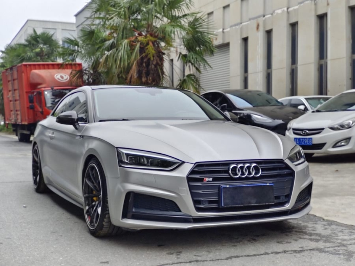 奧迪 奧迪A5  2017款 Cabriolet 45 TFSI quattro 運(yùn)動(dòng)型圖片