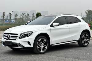 奔馳GLA 奔馳 GLA 220 4MATIC 豪華型