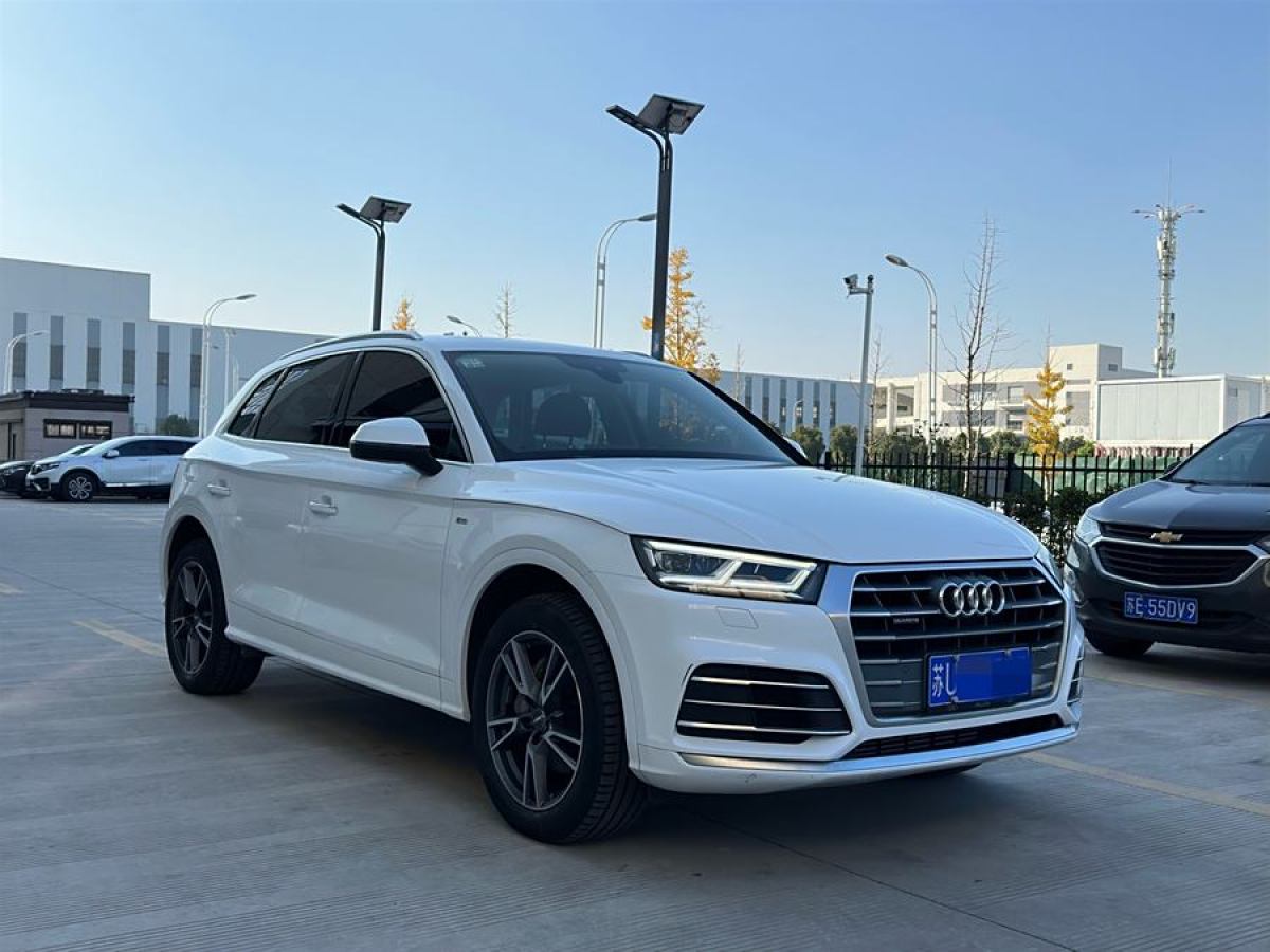 奧迪 奧迪Q5L  2020款 改款 40 TFSI 榮享時尚型圖片