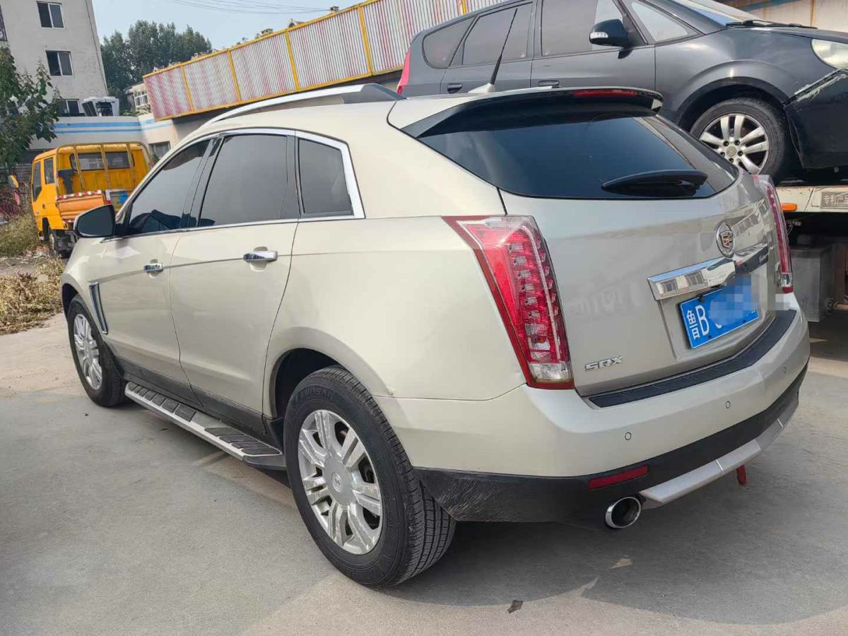 凱迪拉克 SRX  2013款 3.0L 領(lǐng)先型圖片