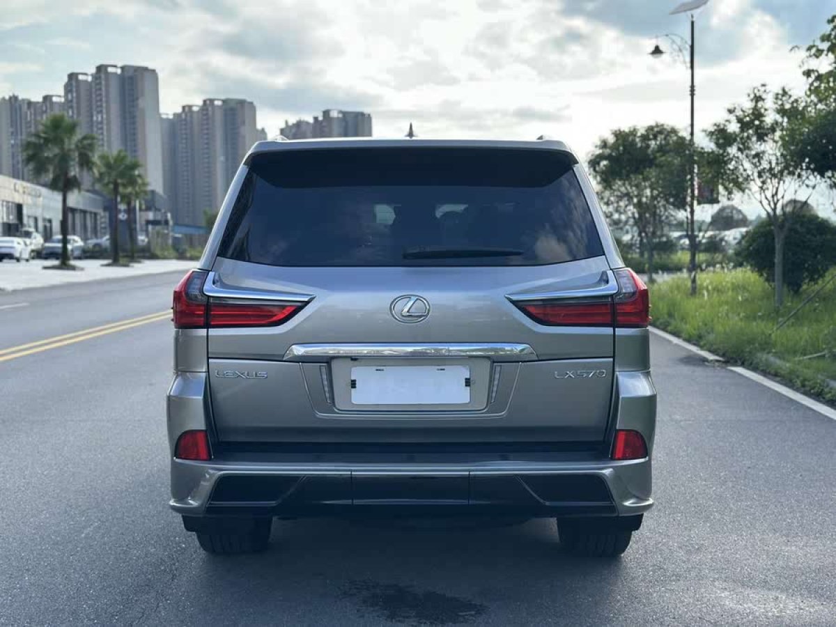雷克薩斯 LX  2019款 570 巔峰特別版圖片