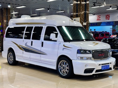 2015年10月 GMC SAVANA 6.0L 長(zhǎng)軸領(lǐng)袖版圖片