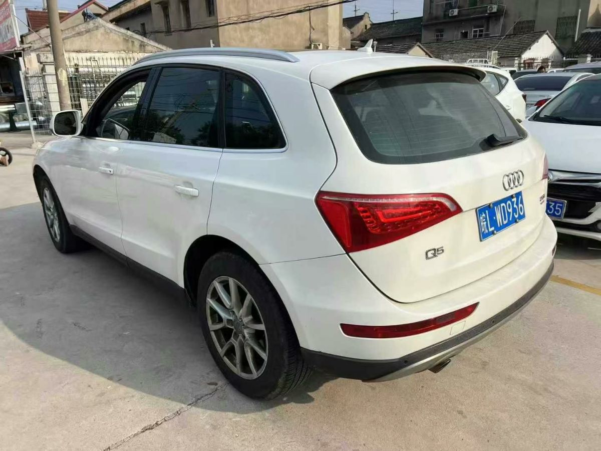 奧迪 奧迪Q5  2013款 Q5 3.0TFSI 45TFSI Quattro 運(yùn)動(dòng)型圖片