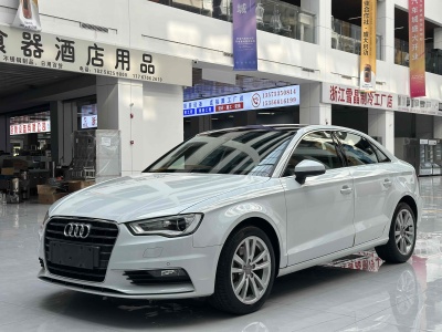 2017年2月 奧迪 奧迪A3 Limousine 40 TFSI 風(fēng)尚型圖片