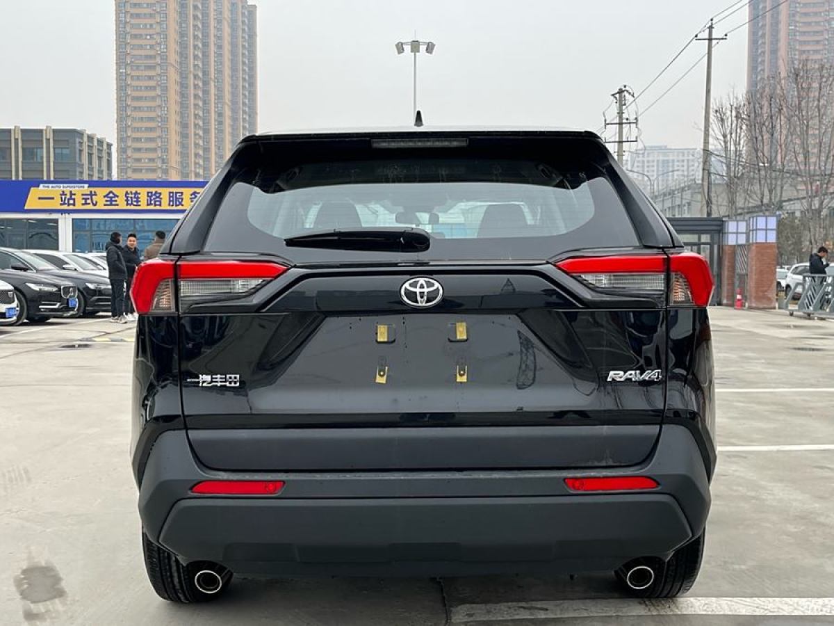 豐田 RAV4榮放  2024款 2.0L CVT兩驅(qū)都市版圖片