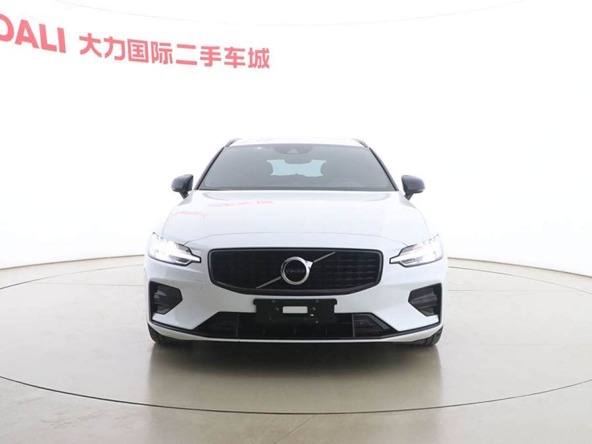 沃爾沃 V60  2021款 B5 智遠(yuǎn)豪華版圖片