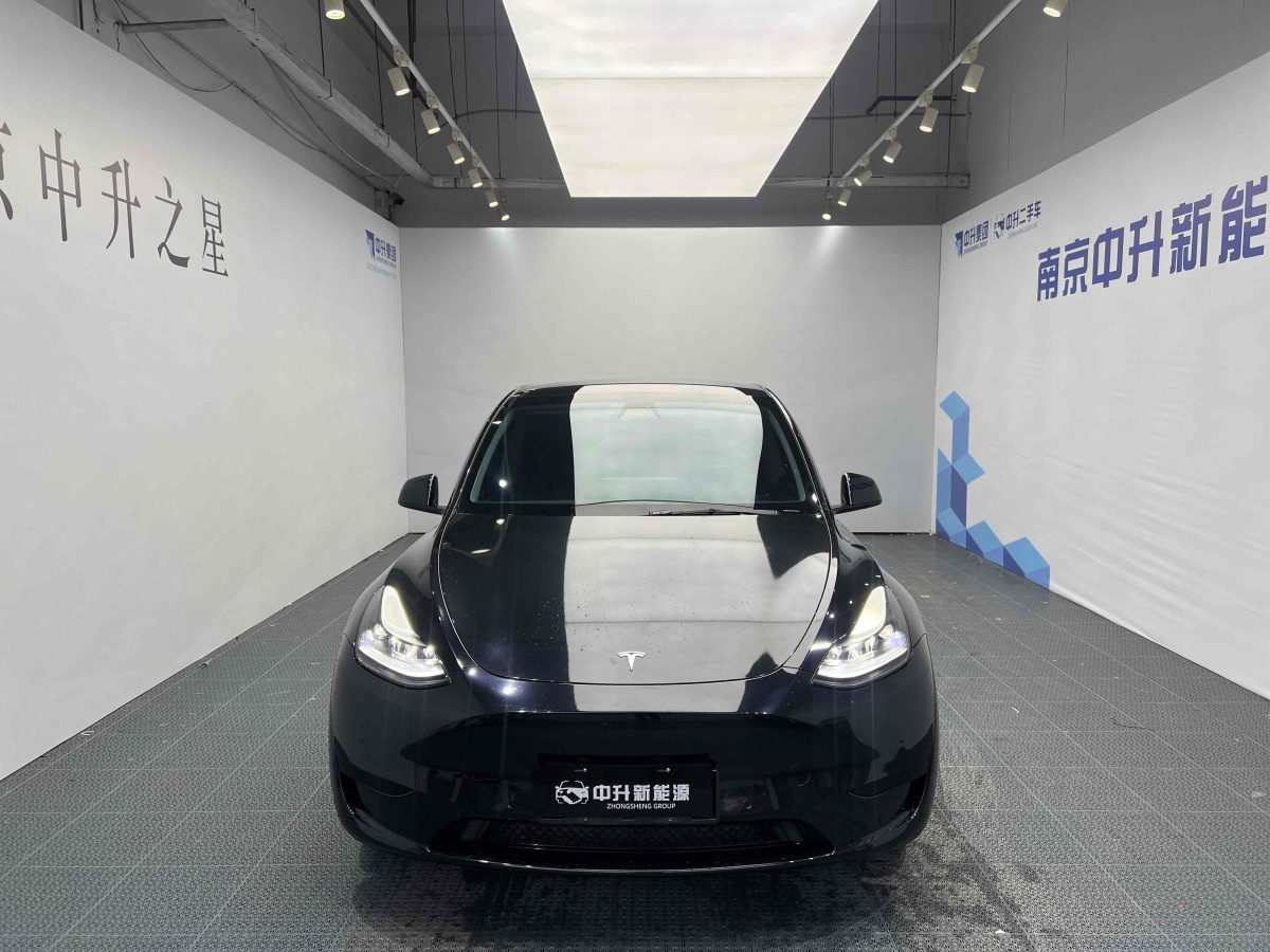 特斯拉 Model 3  2022款 后輪驅(qū)動(dòng)版圖片