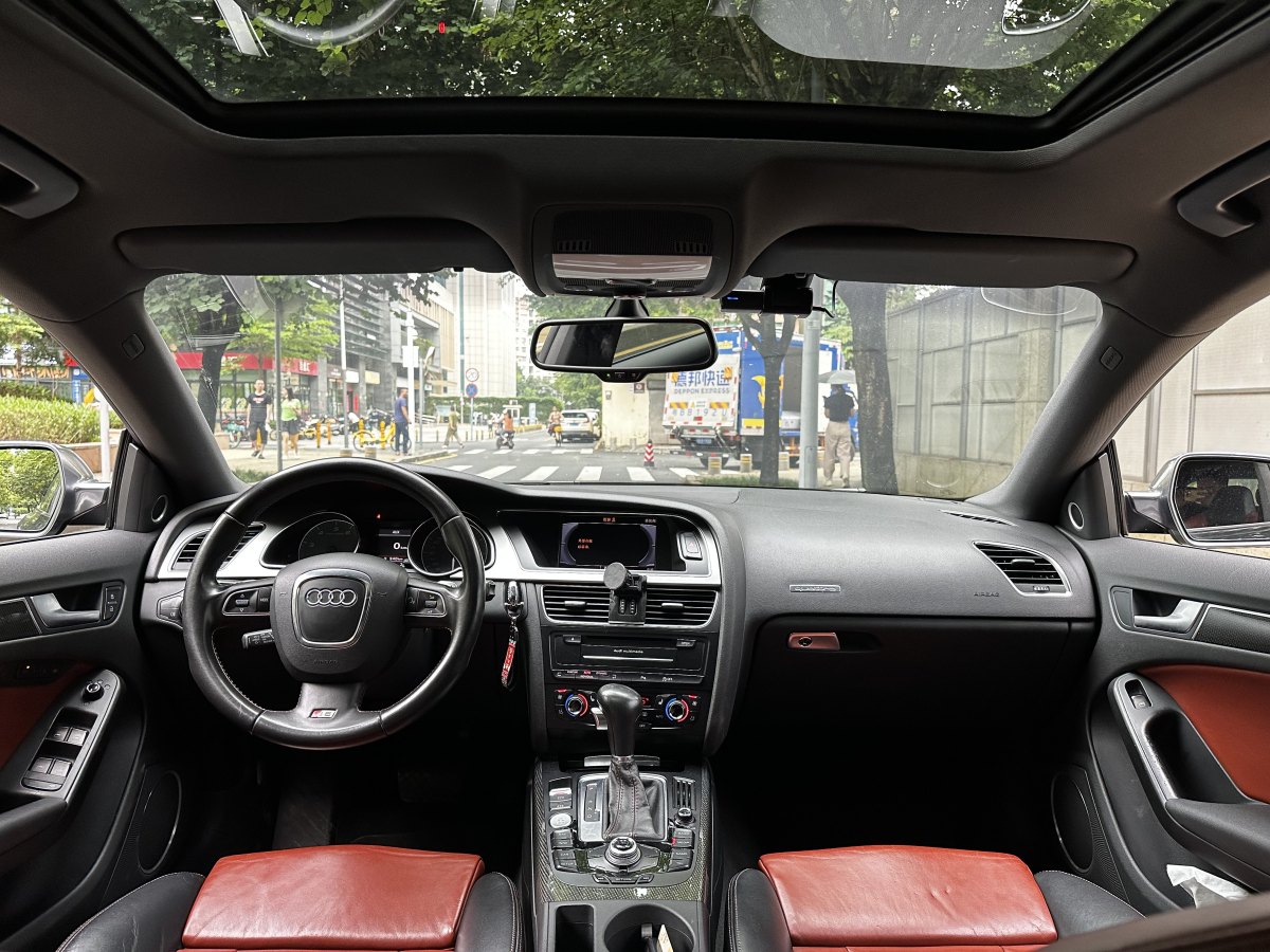 奧迪 奧迪S5  2012款 S5 3.0T Sportback圖片