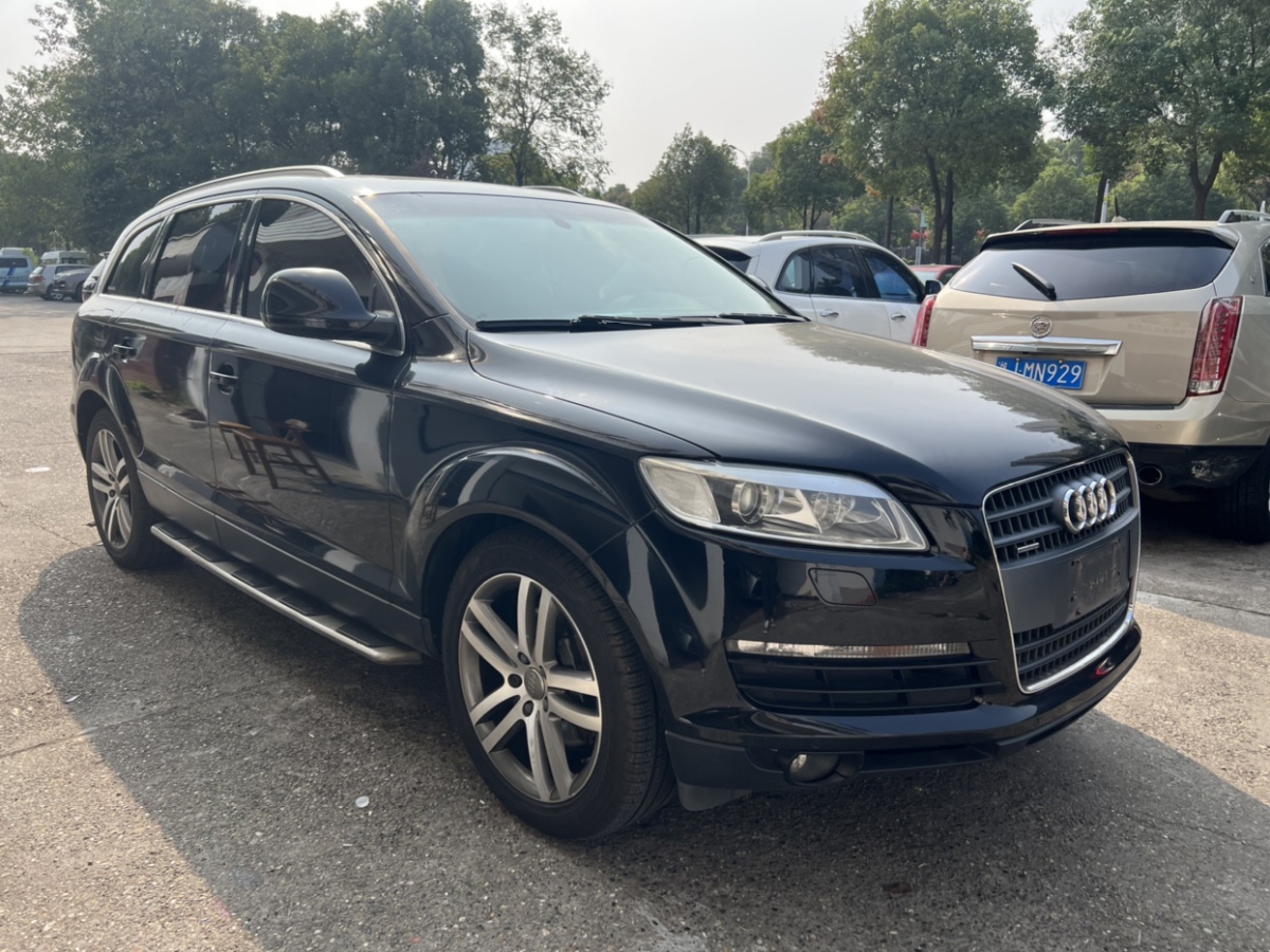 奧迪 奧迪Q7  2006款 4.2 FSI quattro 技術(shù)型圖片