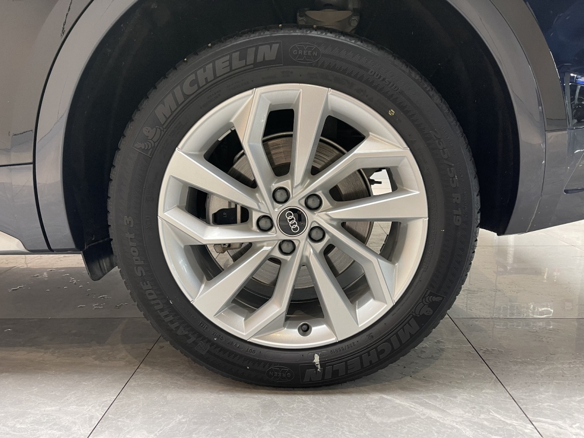 奧迪 奧迪Q5L  2024款 40 TFSI 豪華致雅型圖片