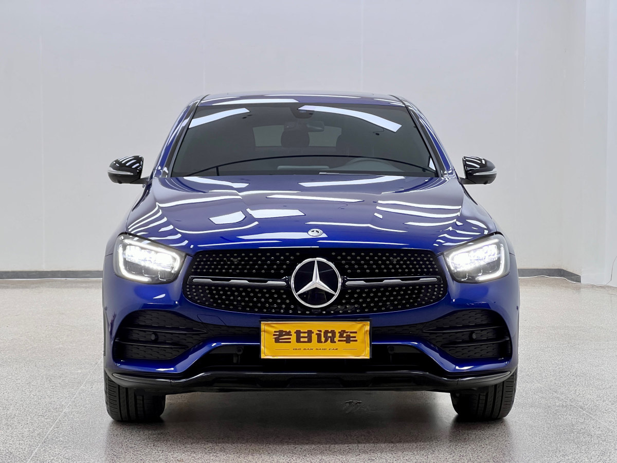 2020年10月奔馳 奔馳GLC  2021款 GLC 260 4MATIC 轎跑SUV