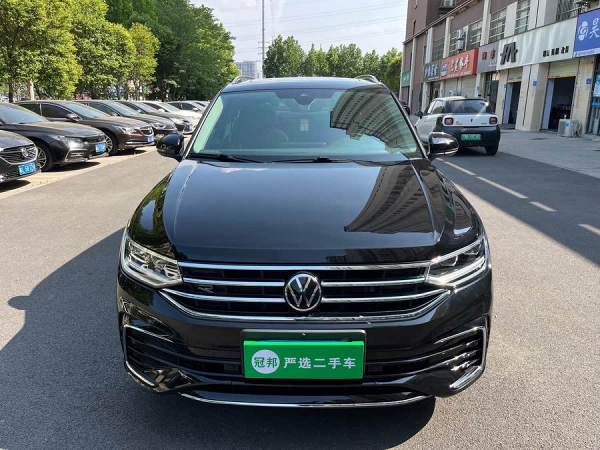 大眾 途觀L  2023款 改款 330TSI 自動兩驅R-Line越享版圖片