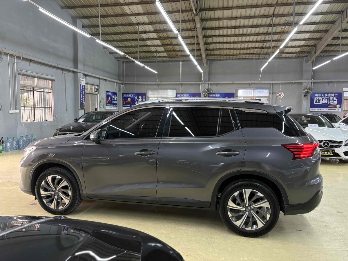 廣汽傳祺 GS4  2021款 270T 自動(dòng)智聯(lián)科技版圖片