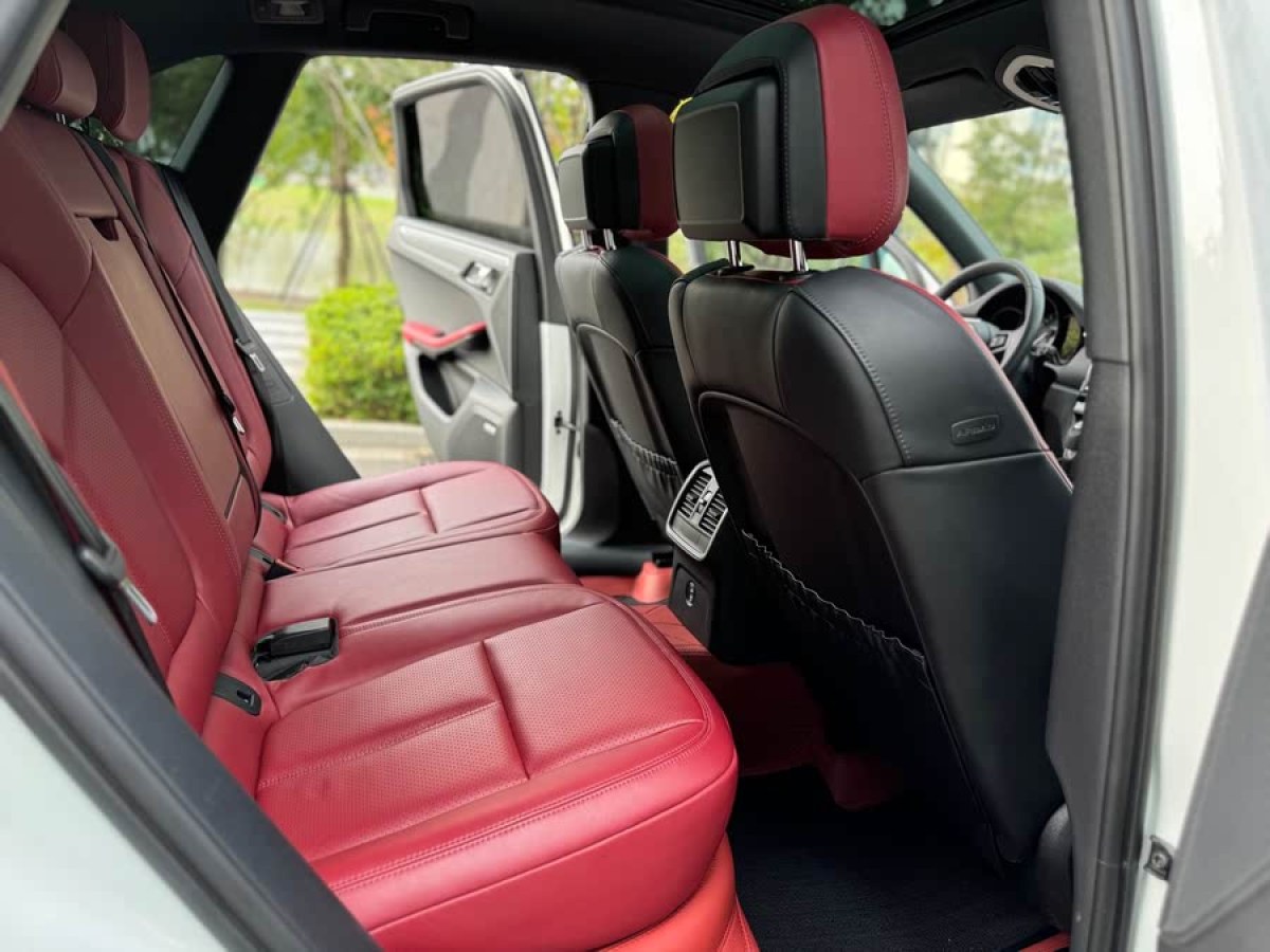 保時(shí)捷 Macan  2023款 Macan 2.0T圖片