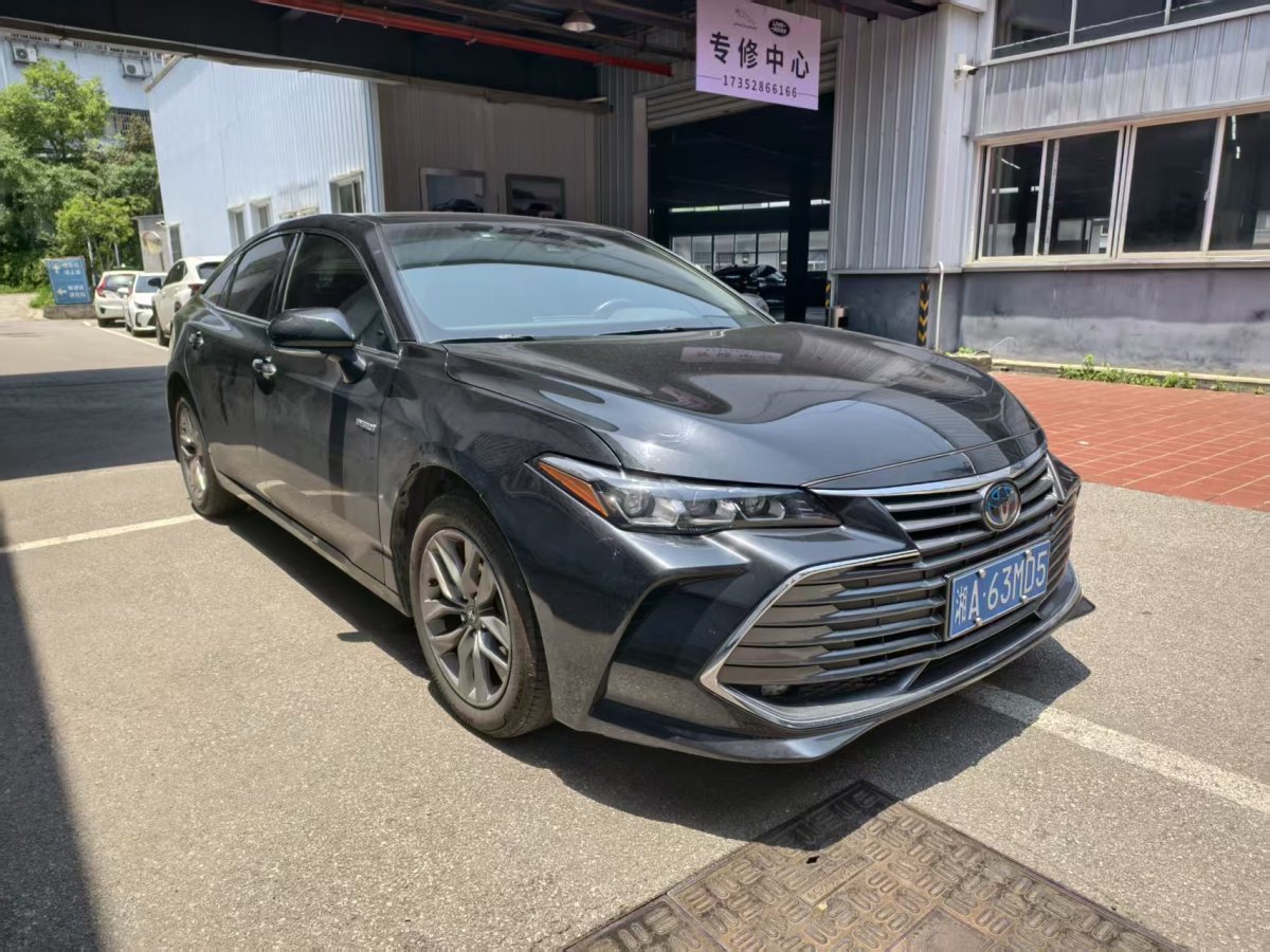 豐田 亞洲龍  2019款 雙擎 2.5L 豪華版 國(guó)V圖片