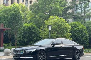 S90新能源 沃爾沃 T8插電式混合動力 四驅(qū)長續(xù)航智逸豪華版