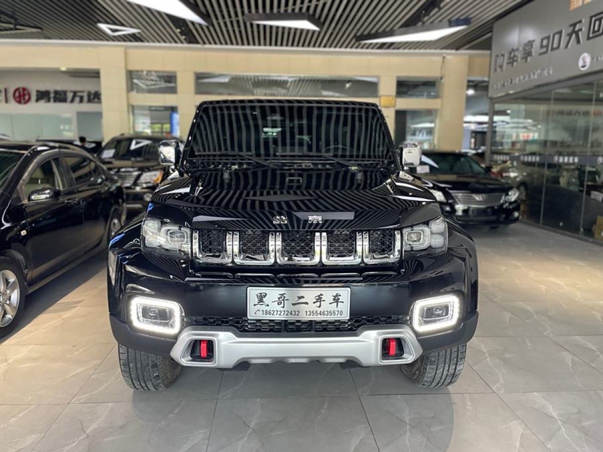 2021年8月北京 BJ40  2020款 2.0T 自動(dòng)四驅(qū)城市獵人版?zhèn)b客型