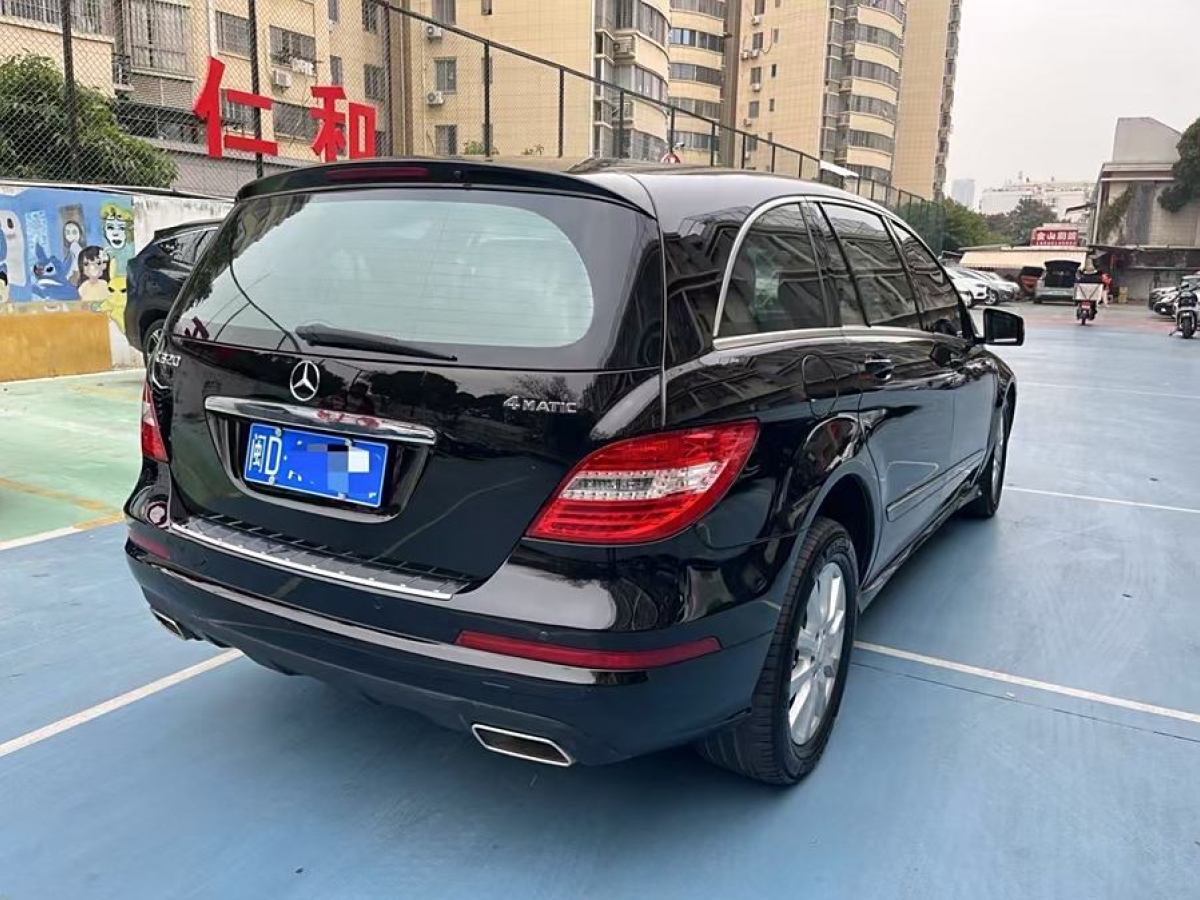 奔馳 奔馳R級  2014款 R 320 4MATIC 豪華型圖片