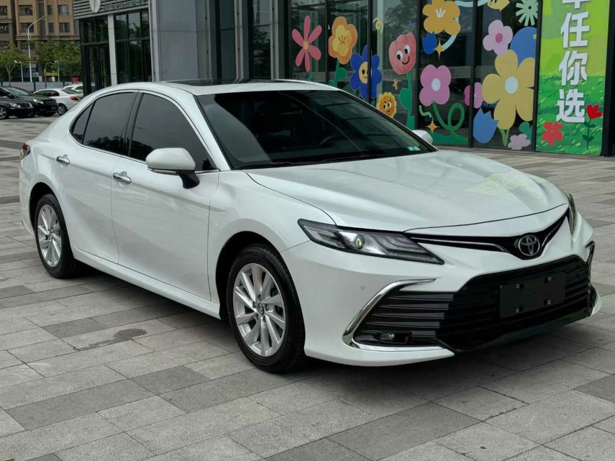 豐田 凱美瑞  2022款 2.0GVP 領(lǐng)先版圖片