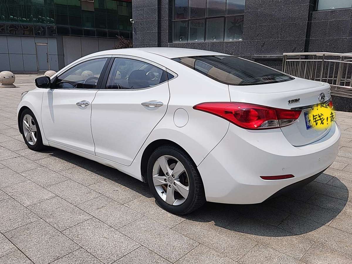 現(xiàn)代 朗動  2015款 1.6L 自動領(lǐng)先型圖片