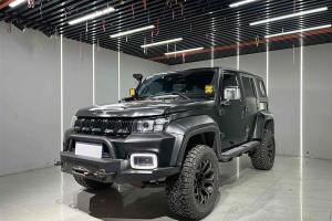 BJ40 北京 2.0D 自動四驅(qū)刀鋒英雄版?zhèn)b客型