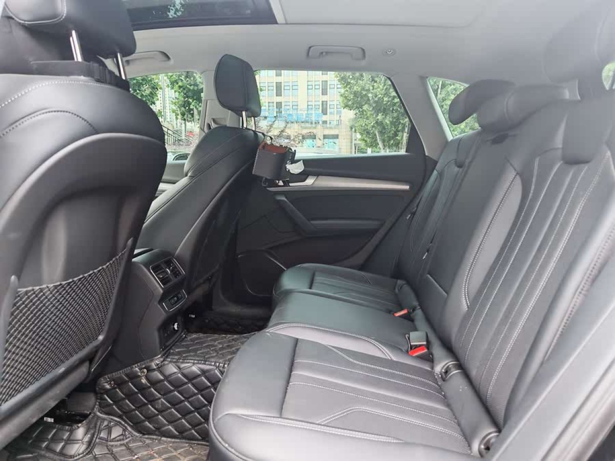 奧迪 奧迪Q5L  2024款 40 TFSI 時(shí)尚動(dòng)感型圖片