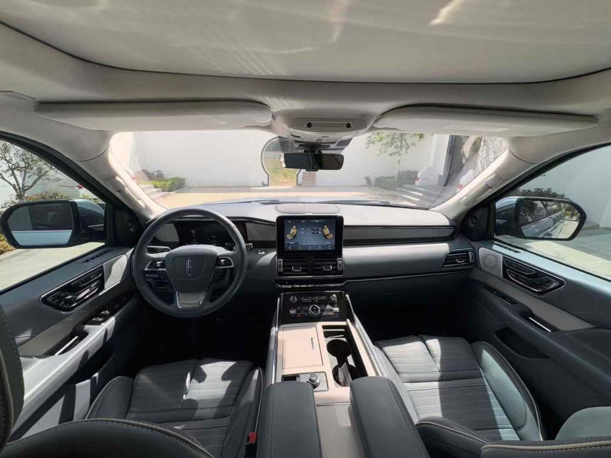 林肯 領(lǐng)航員  2019款 3.5T 尊耀版 國(guó)VI圖片