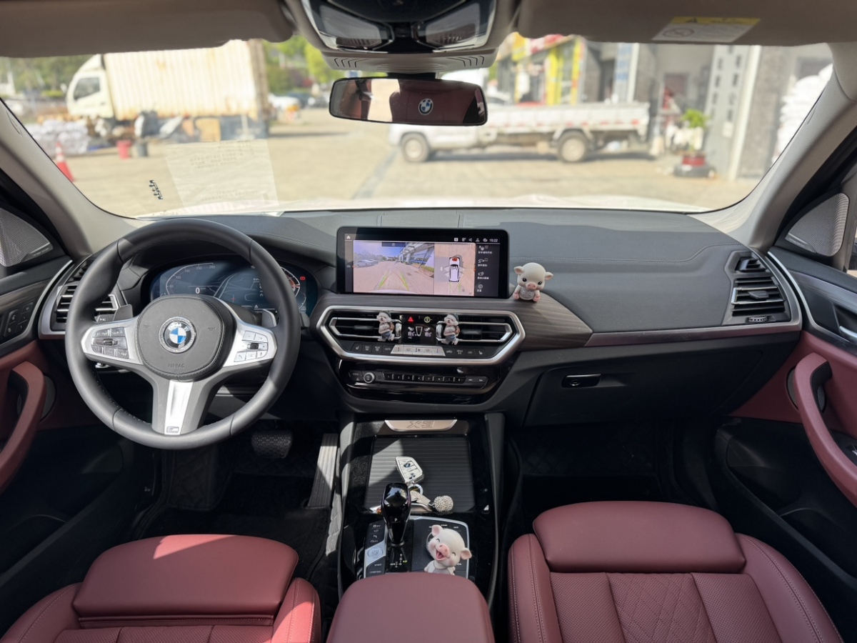 寶馬 寶馬X3  2023款 xDrive30i 領(lǐng)先型 M曜夜套裝圖片