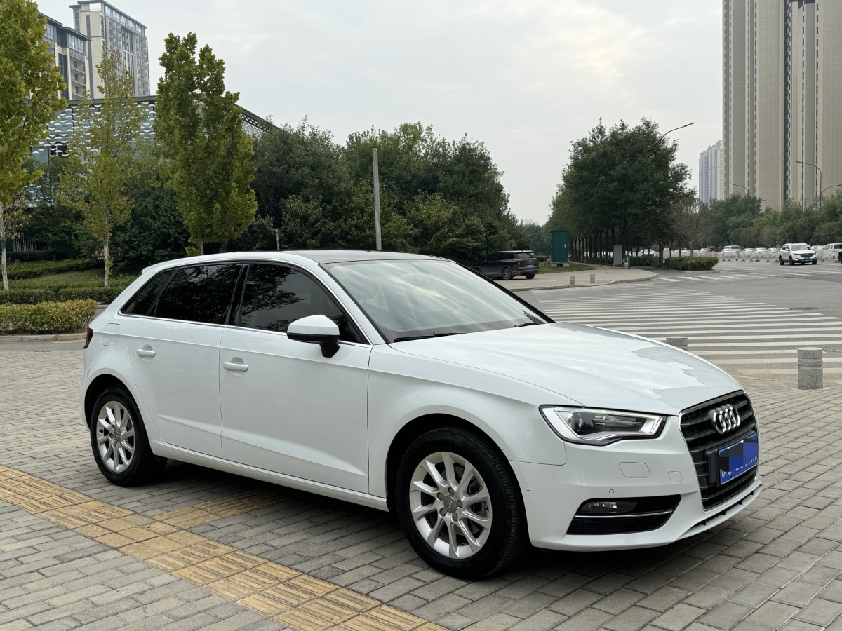 2014年10月奧迪 奧迪A3  2014款 Sportback 35 TFSI 自動時尚型