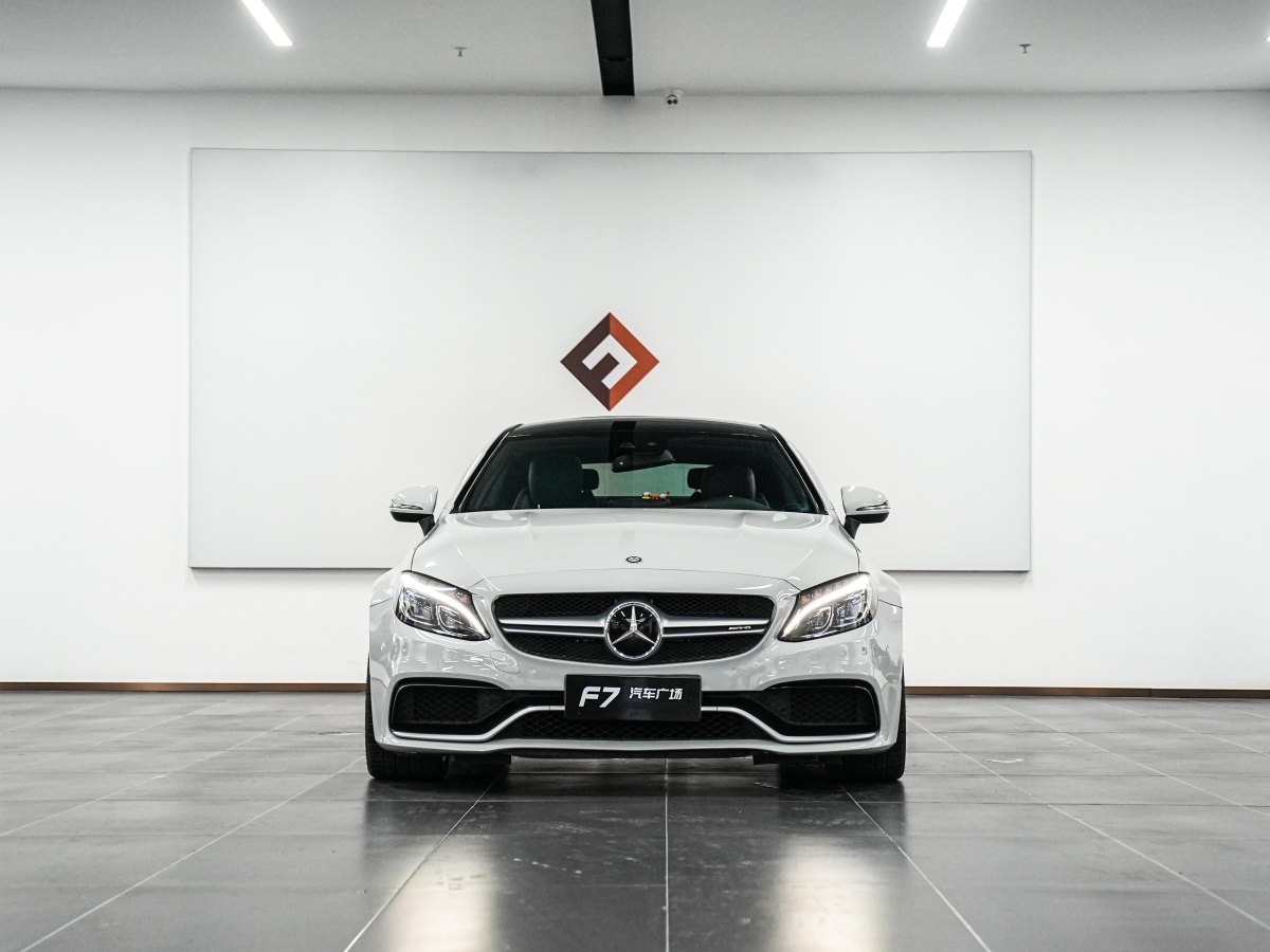 2016年12月奔馳 奔馳C級AMG  2016款 AMG C 63 Coupe