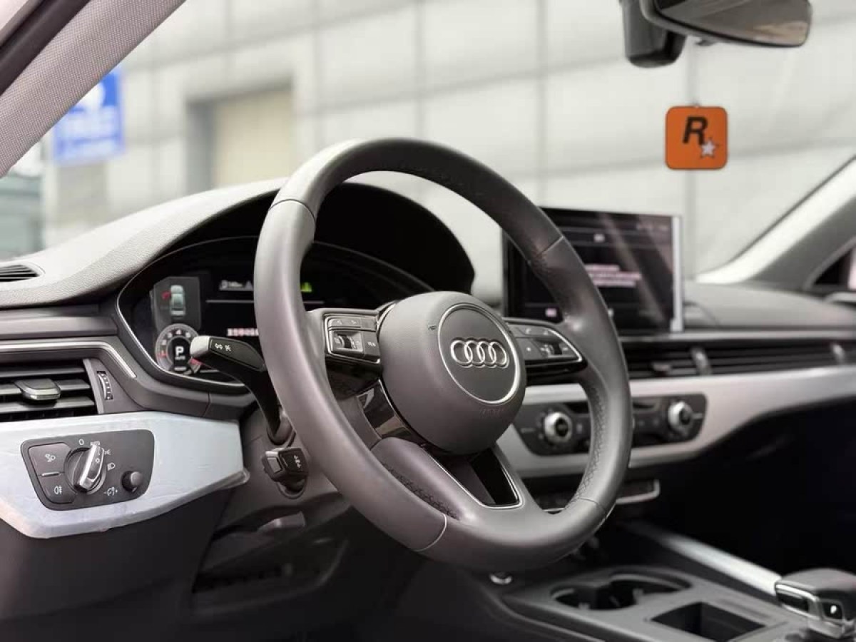 奧迪 奧迪A4L  2022款 40 TFSI 時(shí)尚致雅型圖片
