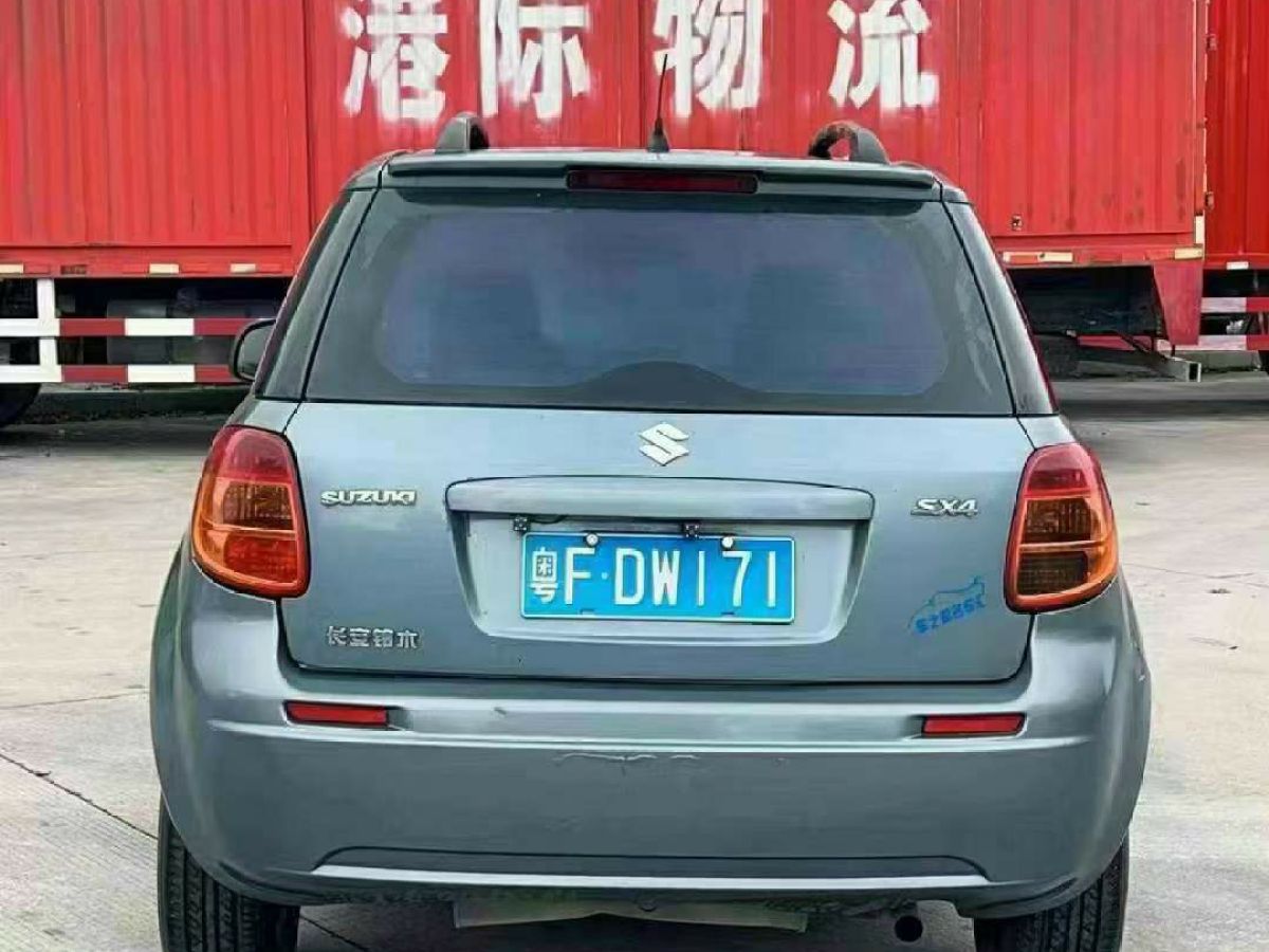 鈴木 天語(yǔ)  2011款 SX4 1.6L 兩廂靈動(dòng)型圖片