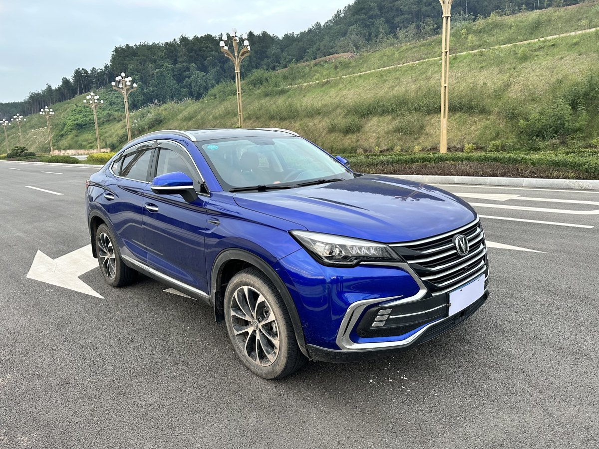 2020年6月長安 CS85 COUPE  2019款  1.5T 動(dòng)版 國VI