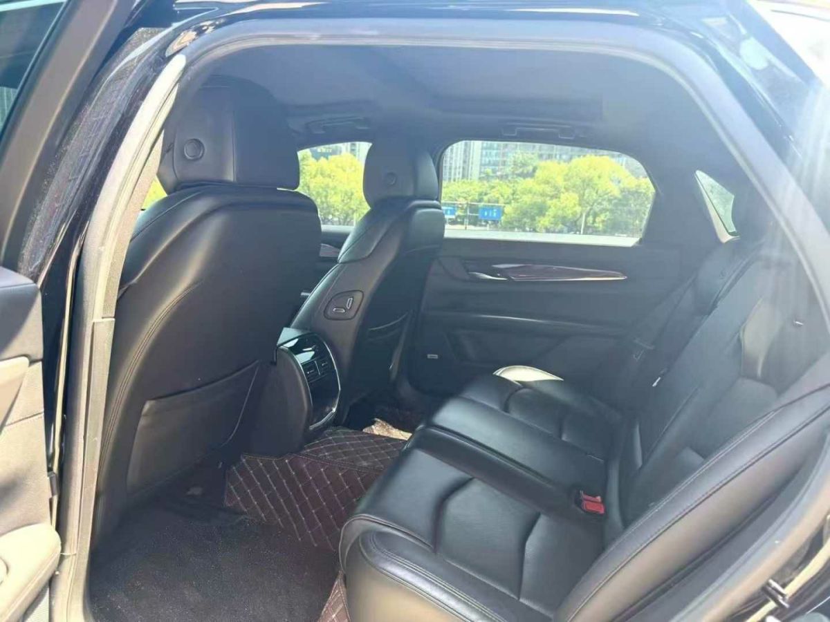 凱迪拉克 CT6  2019款 28T 豪華運(yùn)動型圖片