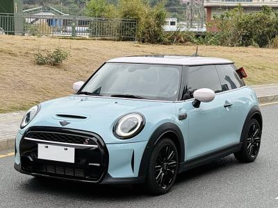 2021年6月 MINI MINI 改款 2.0T COOPER S 經(jīng)典派圖片