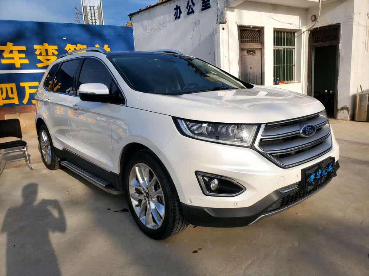 福特 銳界  2016款 EcoBoost 245 四驅(qū)尊銳型 7座圖片