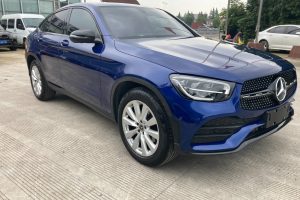 奔驰GLC 奔驰 GLC 260 4MATIC 轿跑SUV