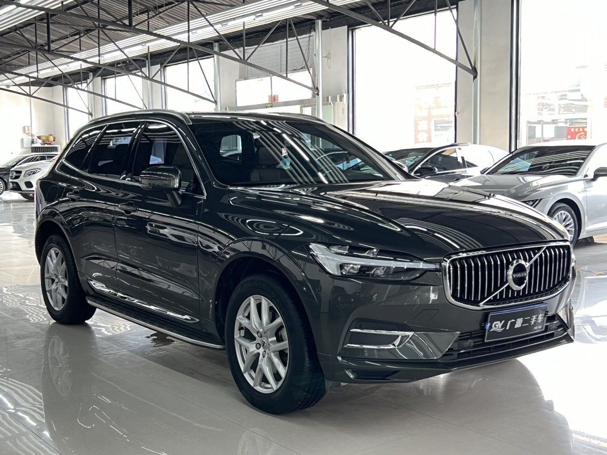 2021年6月沃爾沃 XC60  2021款 T5 四驅(qū)智逸豪華版