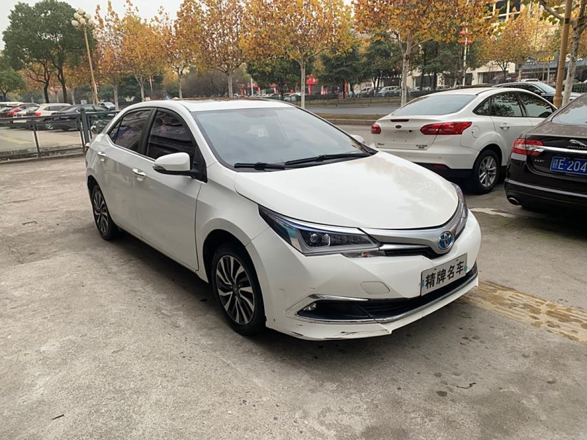 豐田 卡羅拉  2017款 改款雙擎 1.8L E-CVT領(lǐng)先版圖片