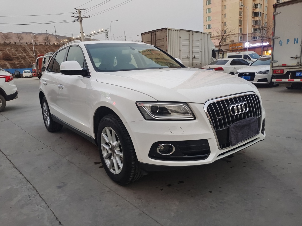 奧迪 奧迪Q5  2015款 40 TFSI 技術(shù)型圖片