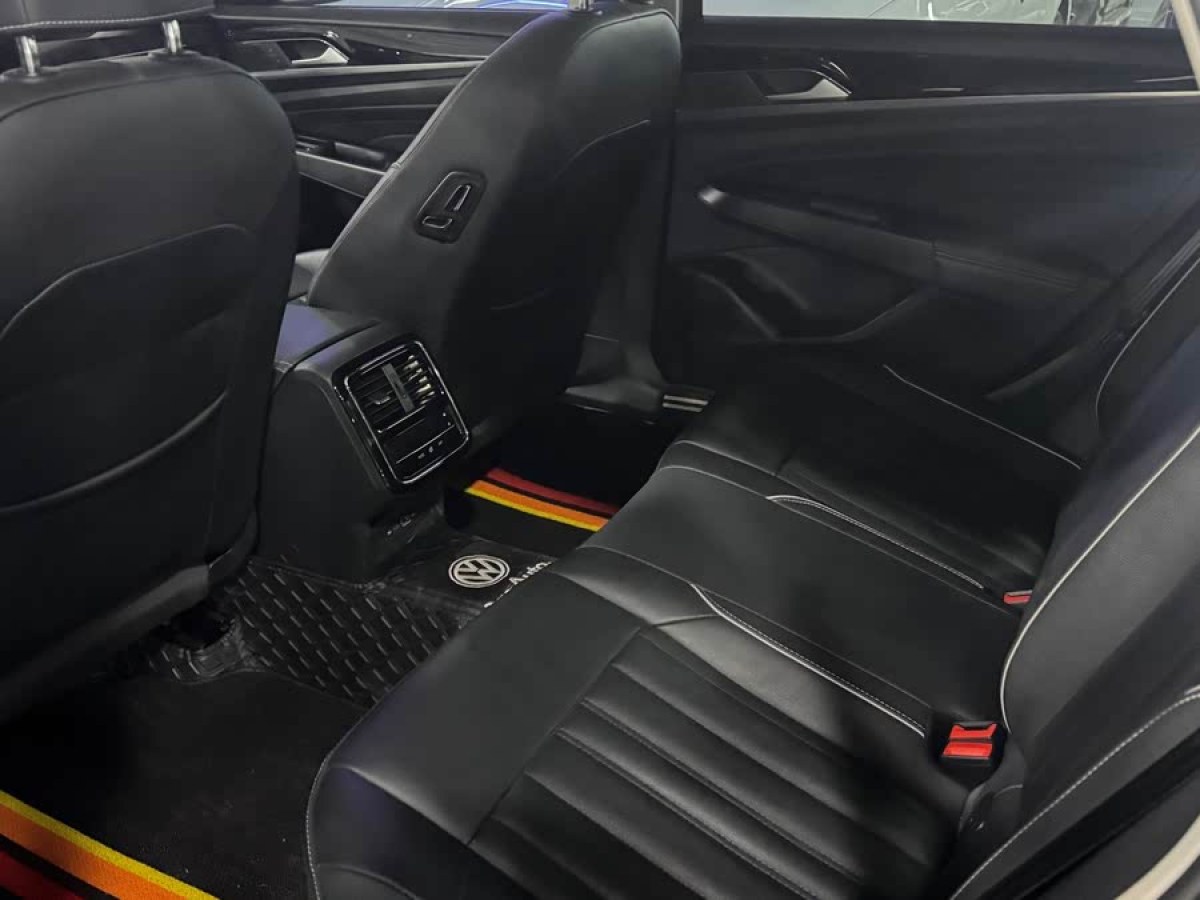 大眾 帕薩特  2022款 330TSI 精英版圖片