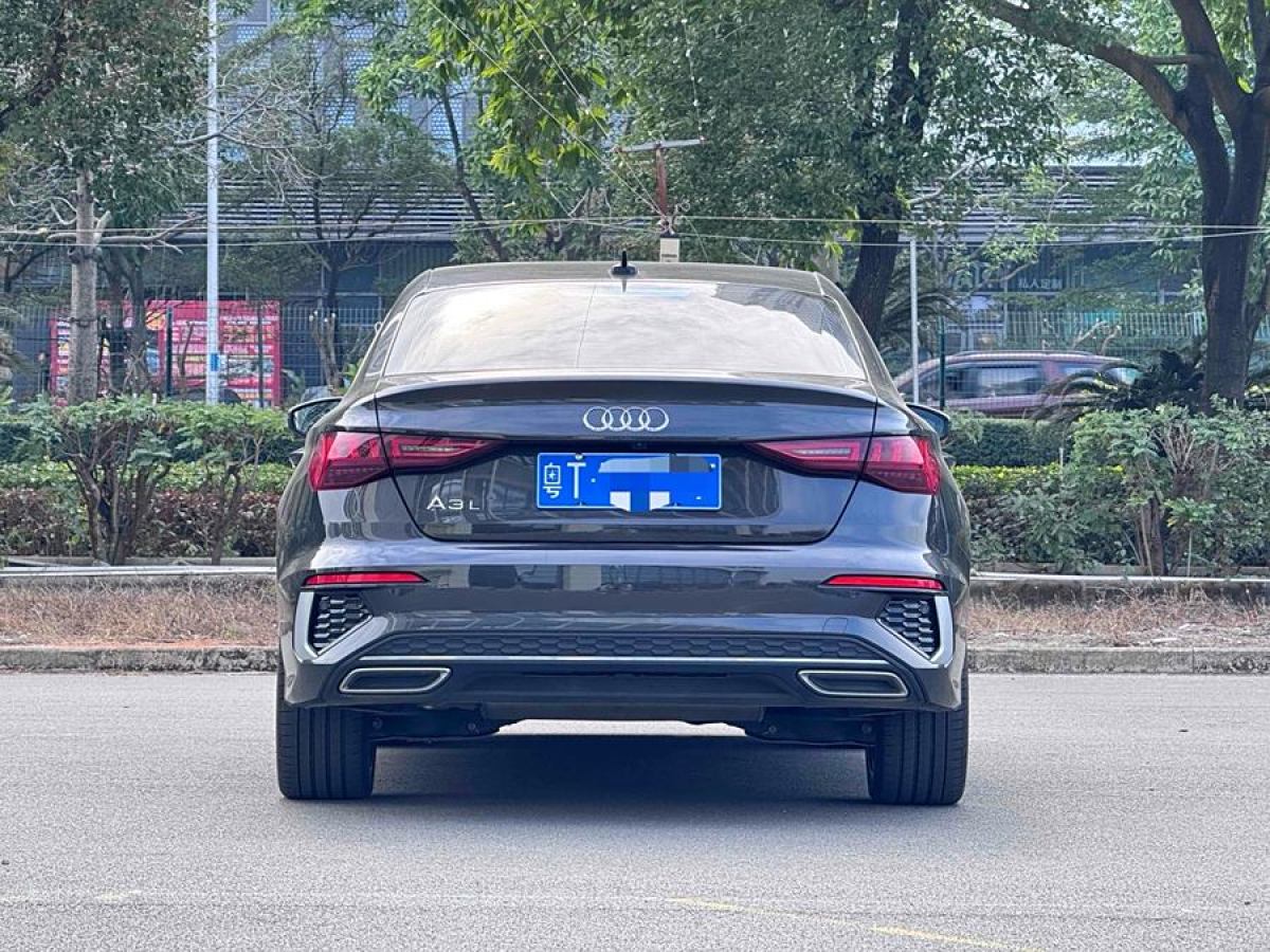 奧迪 奧迪A3  2023款 A3L Limousine 35 TFSI 時(shí)尚運(yùn)動(dòng)型圖片