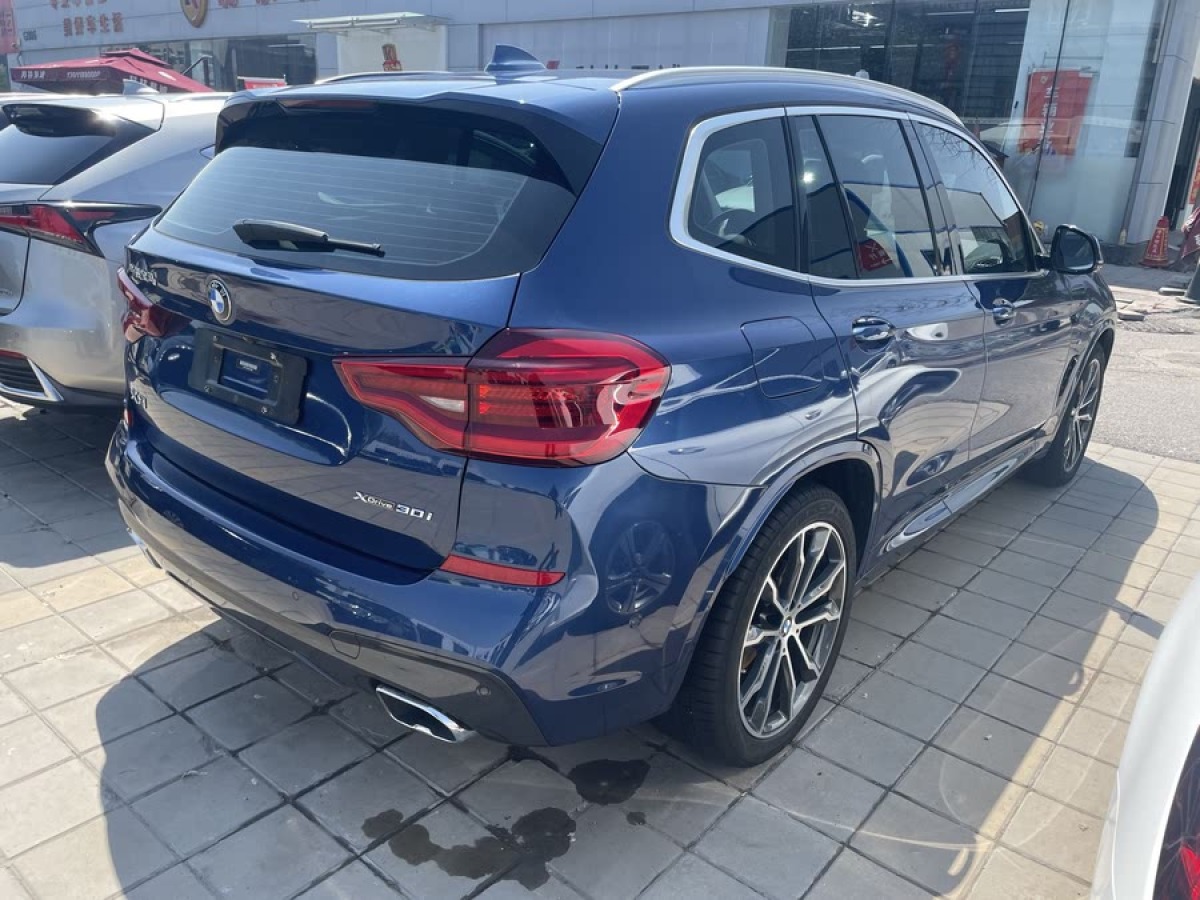 寶馬 寶馬X3  2021款 改款 xDrive30i 領(lǐng)先型 M運動套裝圖片